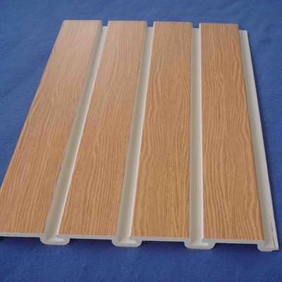 Pvc панели Slatwall естественного деревянного зерна декоративный с крюками металла