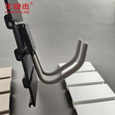 Хорошая цена Серое ПВХ Стенные панели для хранения 4 дюймовые SlatWall ПВХ ГАРАЖНЫЕ ПАНЕЛЫ онлайн